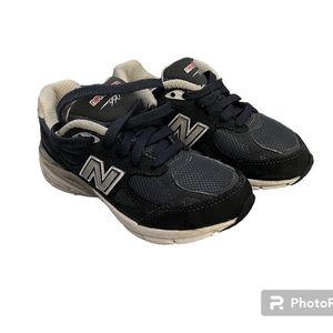 Kids New Balance 990v3
